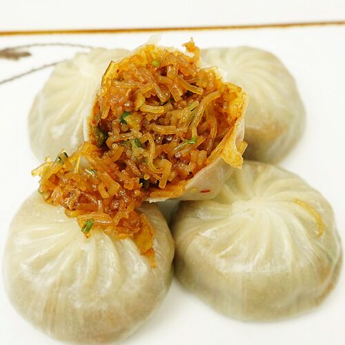 香辣粉丝水晶薄皮包子营养早餐速冻半成品小笼包早点加热即食面点