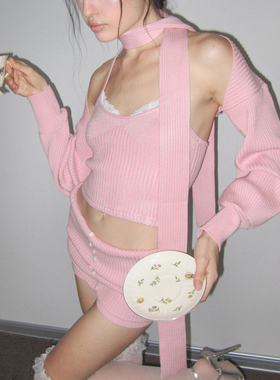 NOLA*Cutie Knit Suit 柏林少女 粉白色蕾丝针织裙裤吊带开衫套装