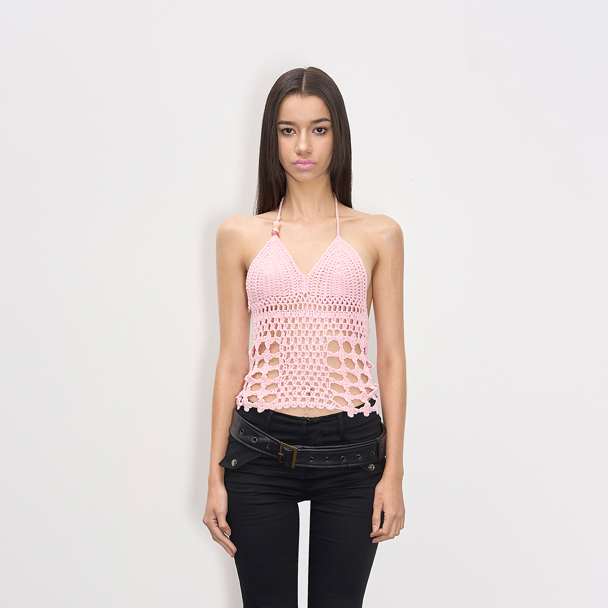 NOLA 粉色串珠手工钩织工艺V领镂空挂脖绑带吊带上衣女夏