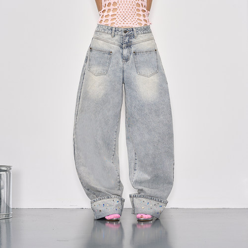 NOLA*【亢博同款】彩色满钻口袋反穿弯刀重工水洗香蕉裤型牛仔裤