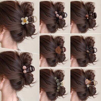 高级感抓夹女高级感2025新款秋冬咖色发夹后脑勺鲨鱼夹子发卡头饰