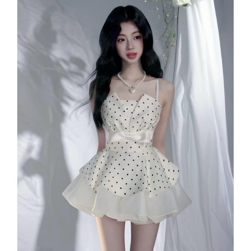 纯欲少女风小众波点吊带