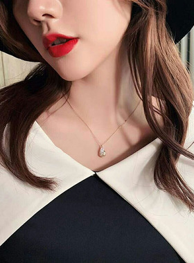 极速真金电镀铜镶锆石花t纹水滴耳环项链套装网红耳钩简约锁骨链