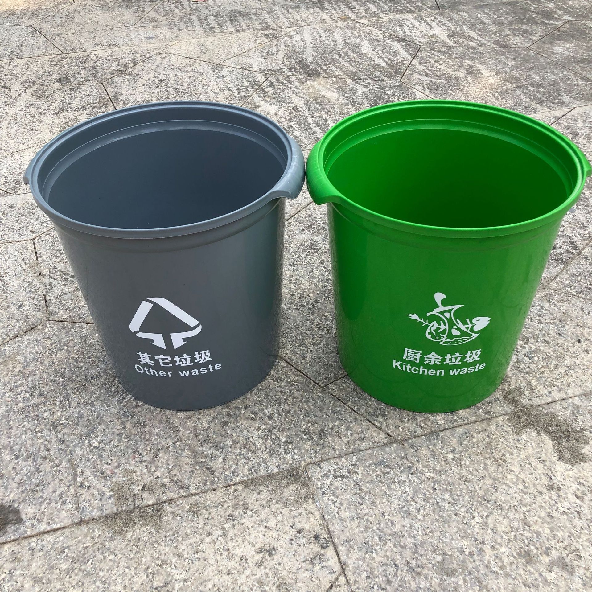 直销10l圆桶家用垃圾桶 可套袋厨房小垃圾桶 塑料分类垃圾筒