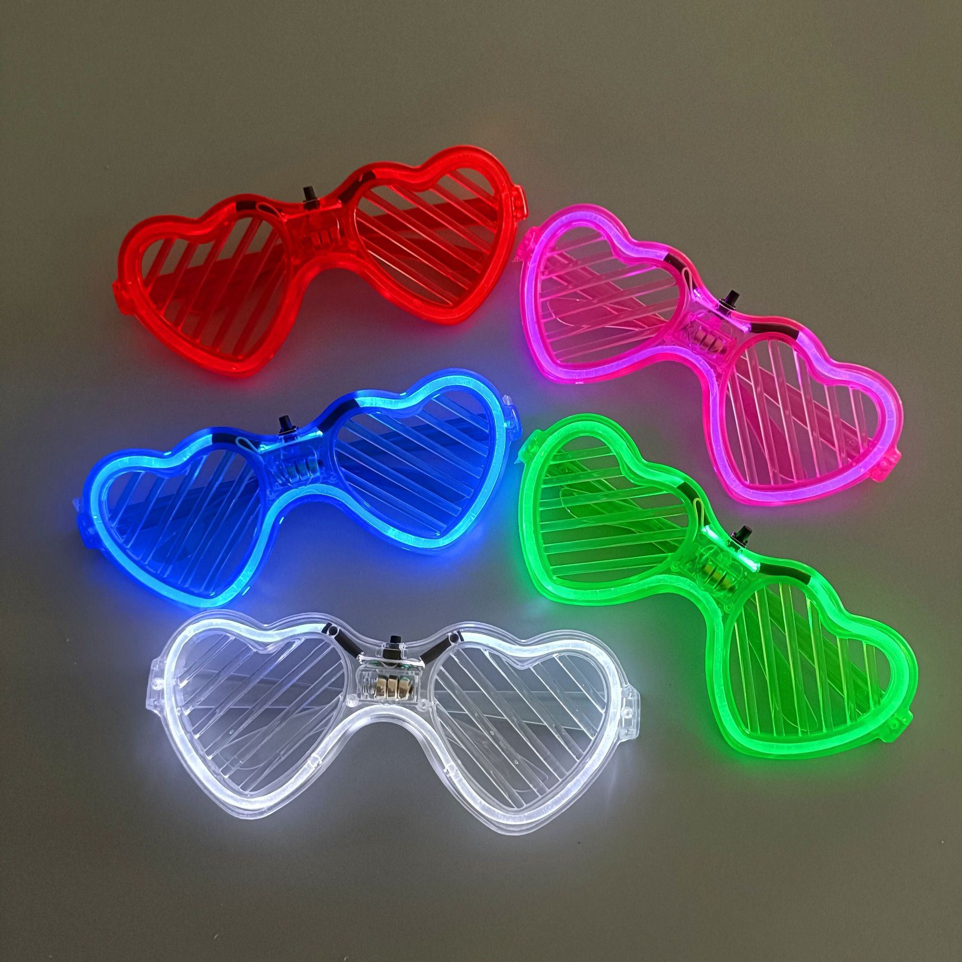 发光眼镜led电子闪光眼镜爱心形情侣眼睛蹦迪眼镜圣诞节装饰品