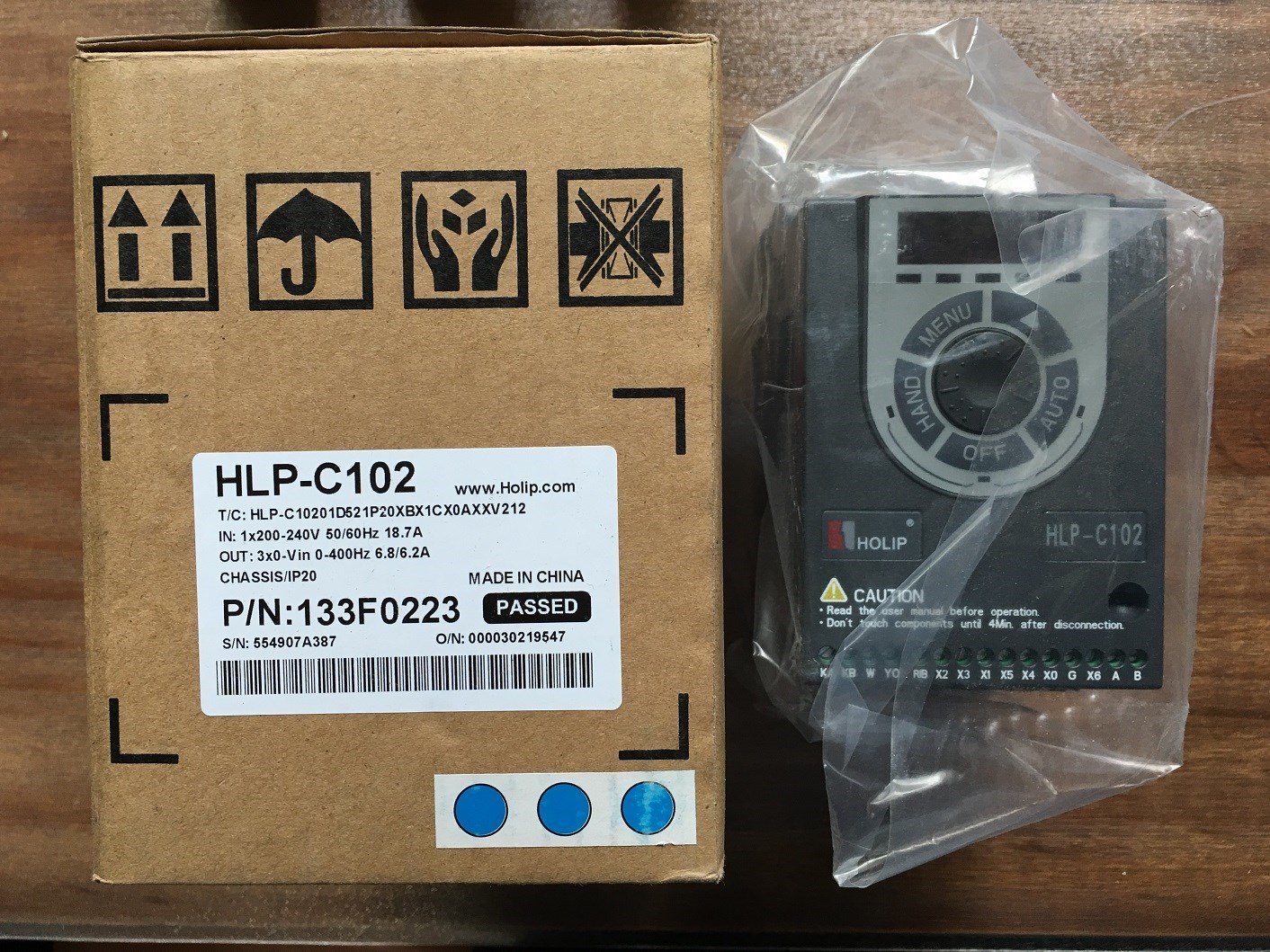 全新海利普门机专用变频器 HLP-C102 HLPC10201D521P 1.5KW/220V