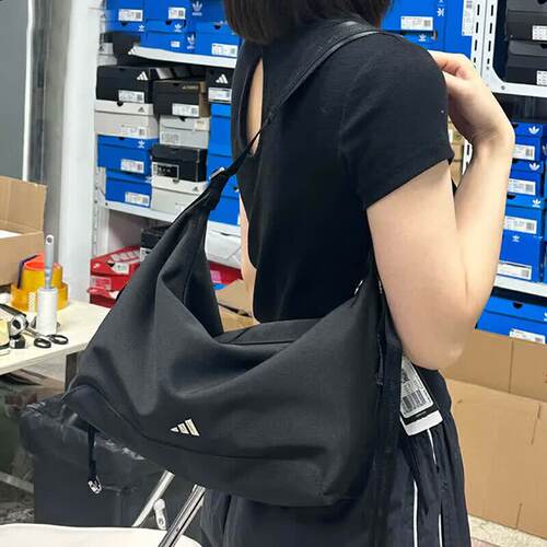 斜挎包新款健身KT0850运动休闲
