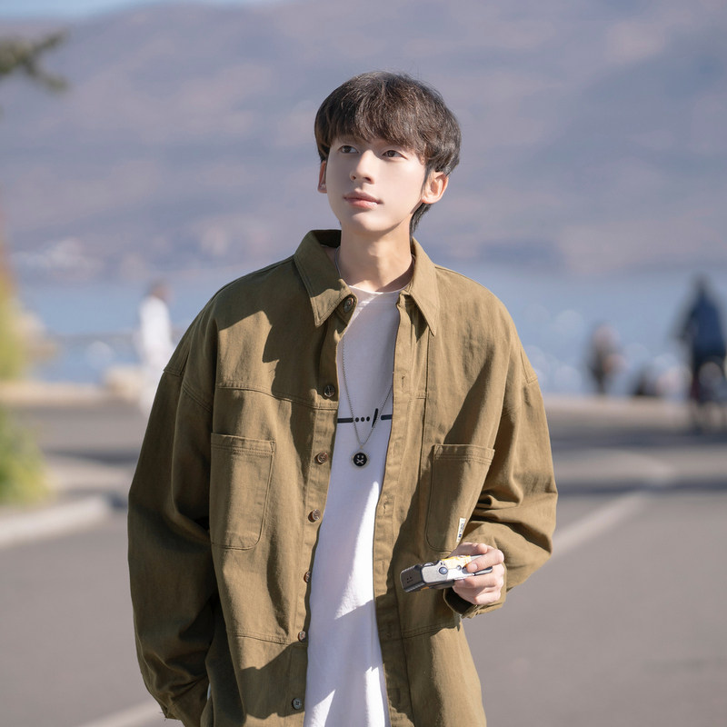 港仔文艺男工装长袖衬衫外套男春秋2026新款宽松休闲男生衬衣男款