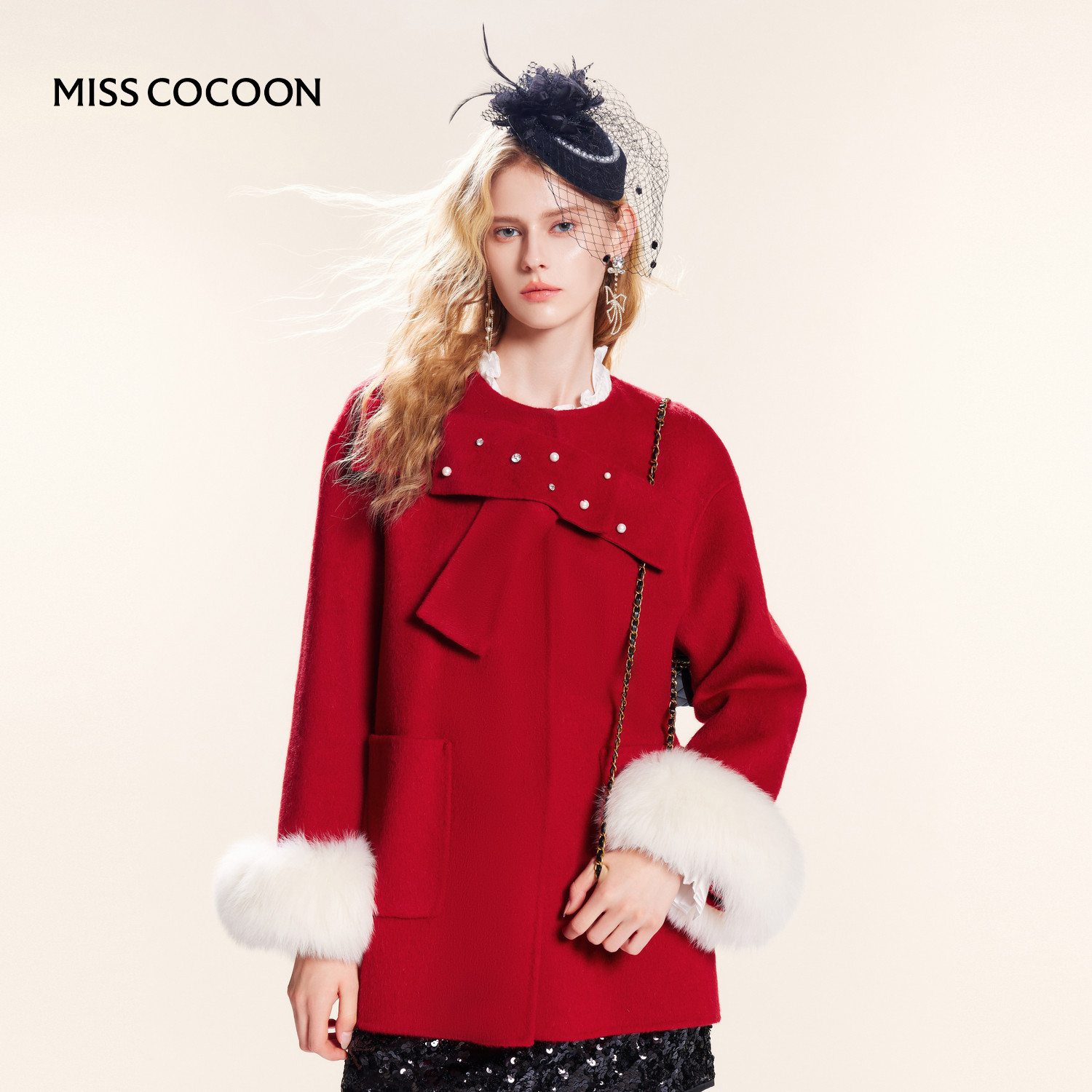 MISSCOCOON红色毛呢大衣