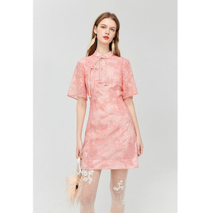 MISSCOCOON游园记孔雀新中式连衣裙斜襟旗袍领蕾丝绣花春款