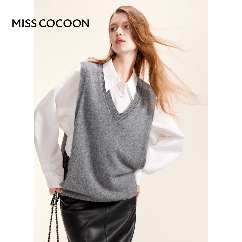 MISSCOCOON套头V领套头毛针织衫