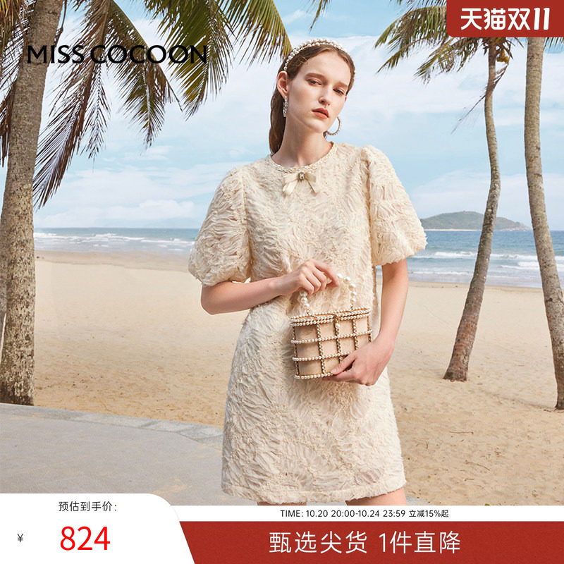 MISSCOCOON小香风立体盘花连衣裙圆领蝴蝶结泡泡袖3色夏新款