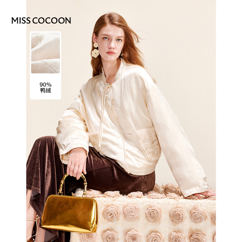 MISSCOCOON新中式醋纤圆领羽绒服
