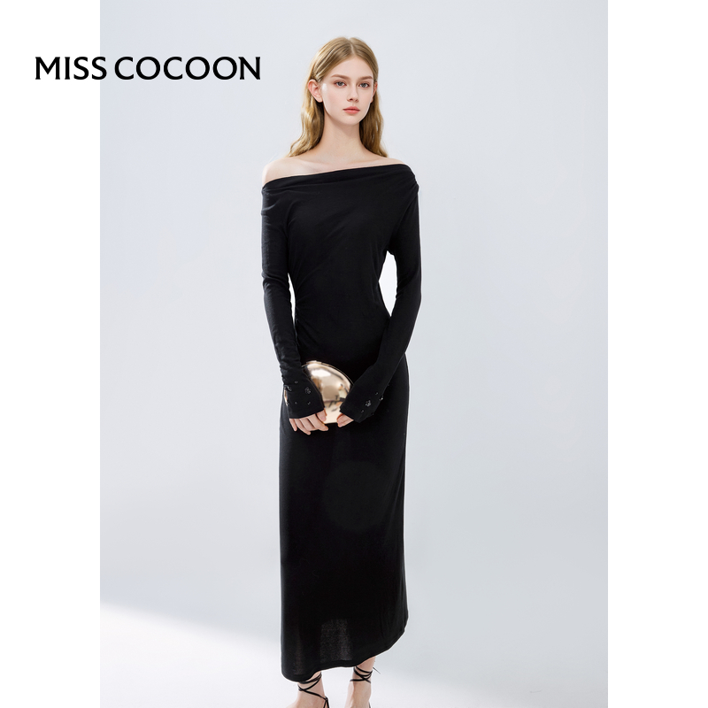 可可尼cocoon高级感钉珠抽褶轻礼服连衣裙秋款