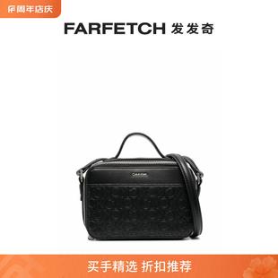 Calvin Klein女士logo凹面压花斜挎包FARFETCH发发奇