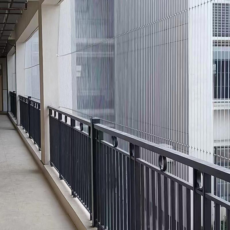 上海阳台隐形钢丝防护网窗户安全防盗防猫护栏纱窗楼梯防坠幼儿园