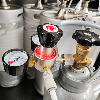 新品卡罗福扎啤酒机气瓶气表CO2二氧化碳减压器压力表调节阀减压