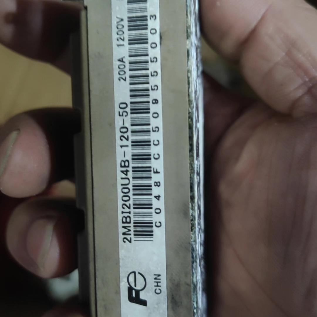 2MBI200U4B-120-50 富士IGBT功率模块 工控电子配件议价维修