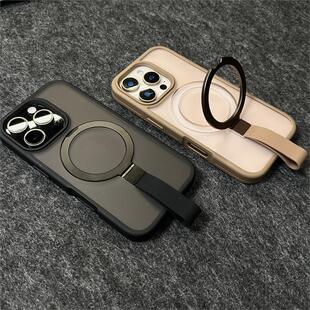 一体手带挂绳磁吸支架三合一新款适用苹果17Pro手机壳iPhone16promax肤感磨砂15PM全包12防摔ip14/13保护套12