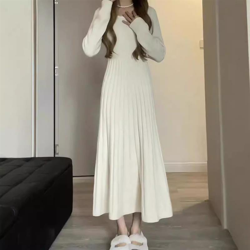 早春秋装毛衣连衣裙女装秋冬款2025新款内搭打底长袖针织长裙子