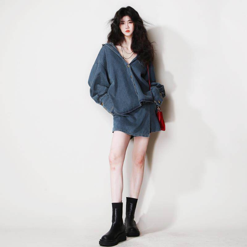 U61两件式套装宽松做旧覆古长袖牛仔衬衫外套+不对称双层短裤裙裤