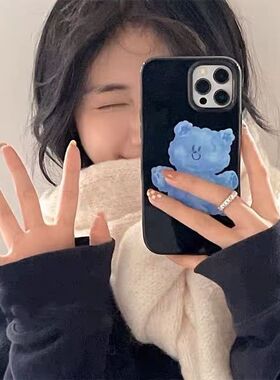 蓝色公仔小熊iPhone17ProMax果冻手机壳13/14plus不撞款16/15ProMax小众7/8p亮面11/12苹果x/xs/xr防摔保护套