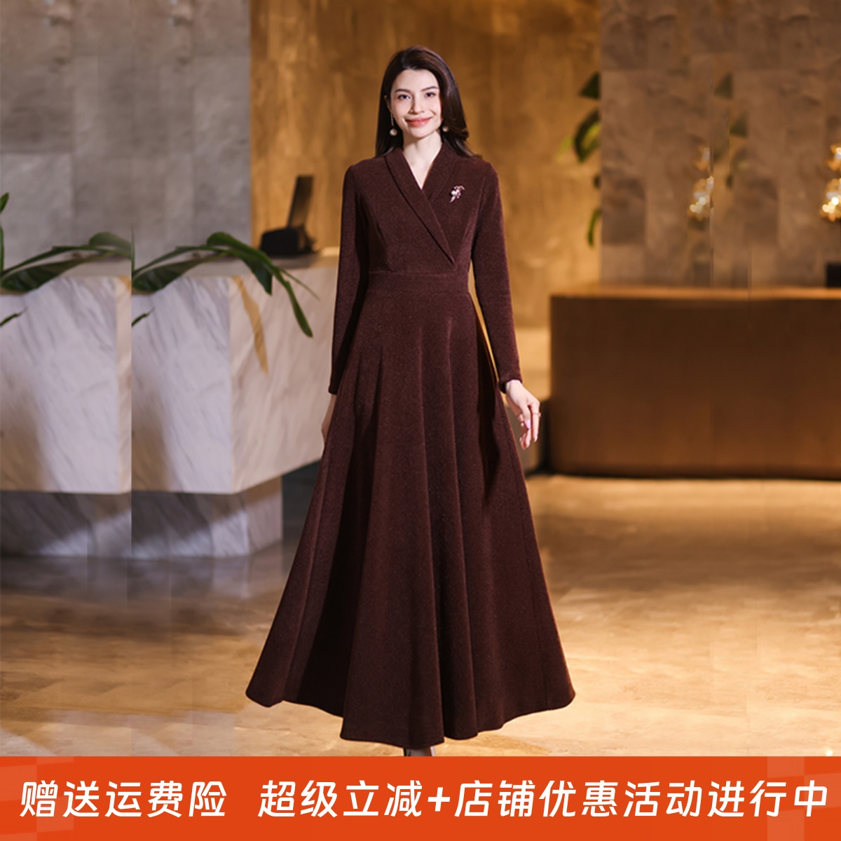 2025新款春秋冬长袖V领纯色大摆连衣裙妈妈修身显瘦小个子长裙子