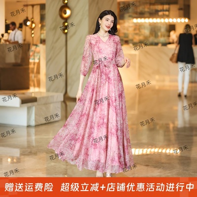 2025年春秋冬V领印花连衣裙收腰显瘦长裙妈妈款短款小个子沙滩裙