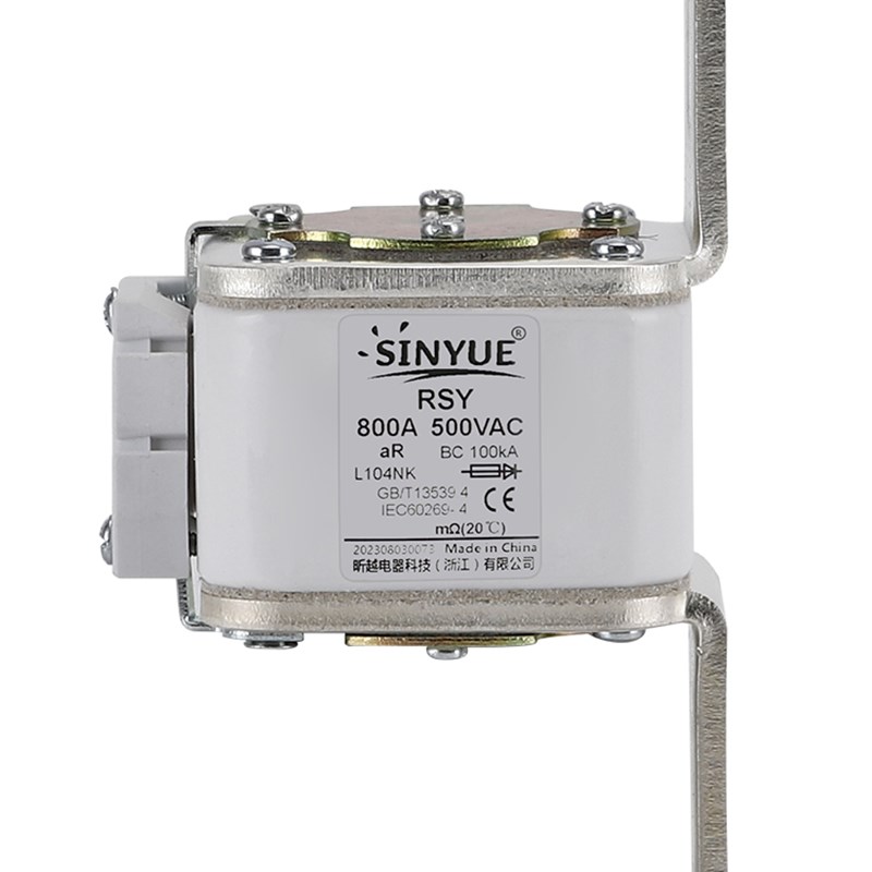 快速熔断器500V600A800A1000A1250A半导M体设备保护用熔断体L104N