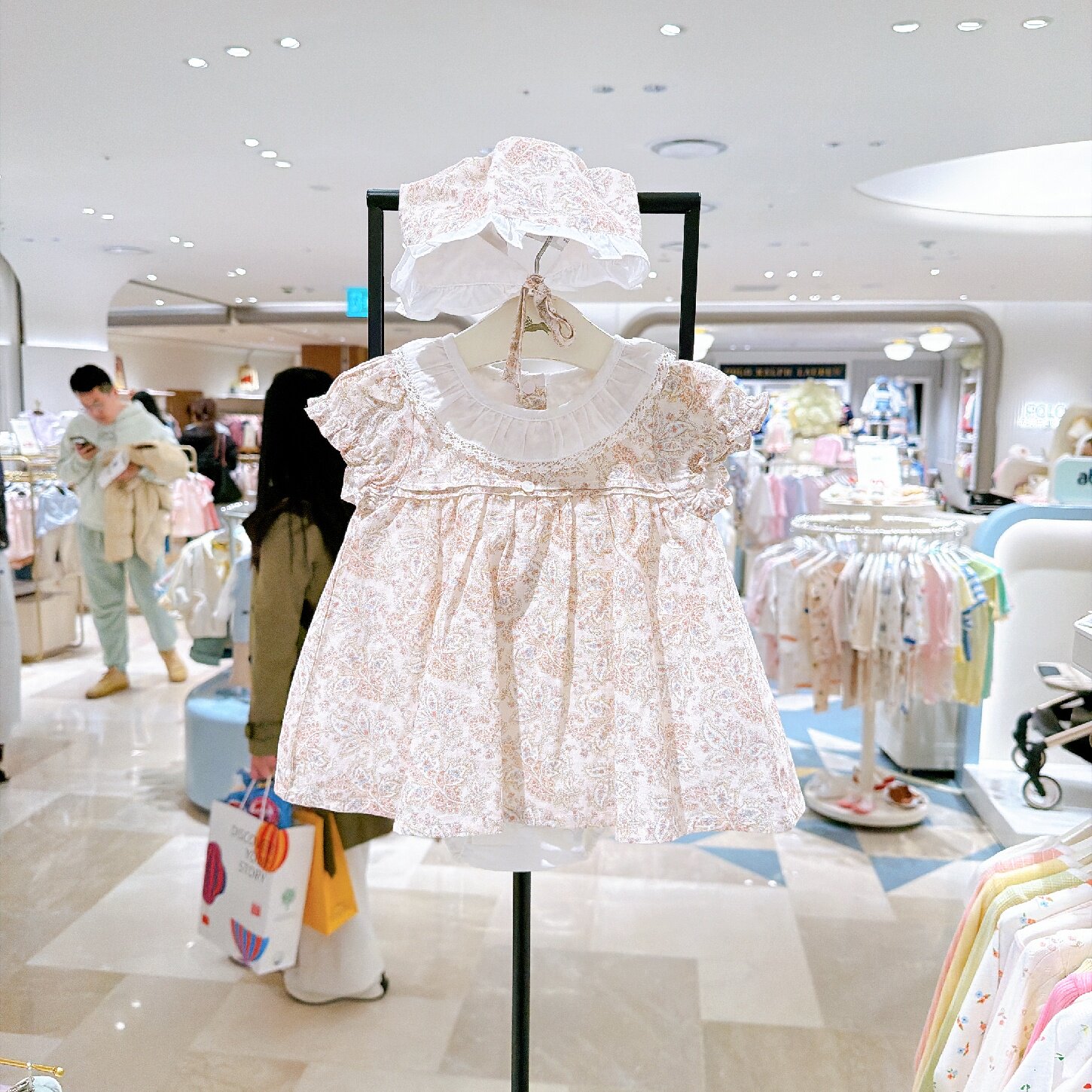 ETTOI小飞马韩国代购童装26夏季婴儿女宝荷叶领碎花裙式连体衣+帽