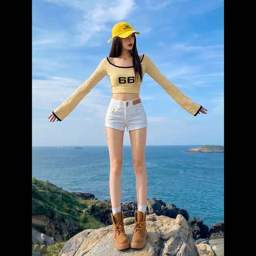 拉夏贝尔白色高腰牛仔短裤女2026
