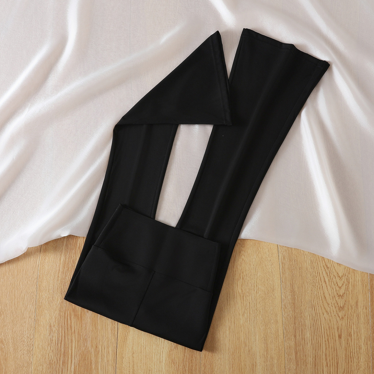 拉夏贝尔新款高腰显瘦微喇鲨鱼裤女薄绒收腹弹力打底裤瑜伽运动裤,女装/女士精品,打底裤,淘宝优惠券,粉丝福利购,淘宝优惠卷