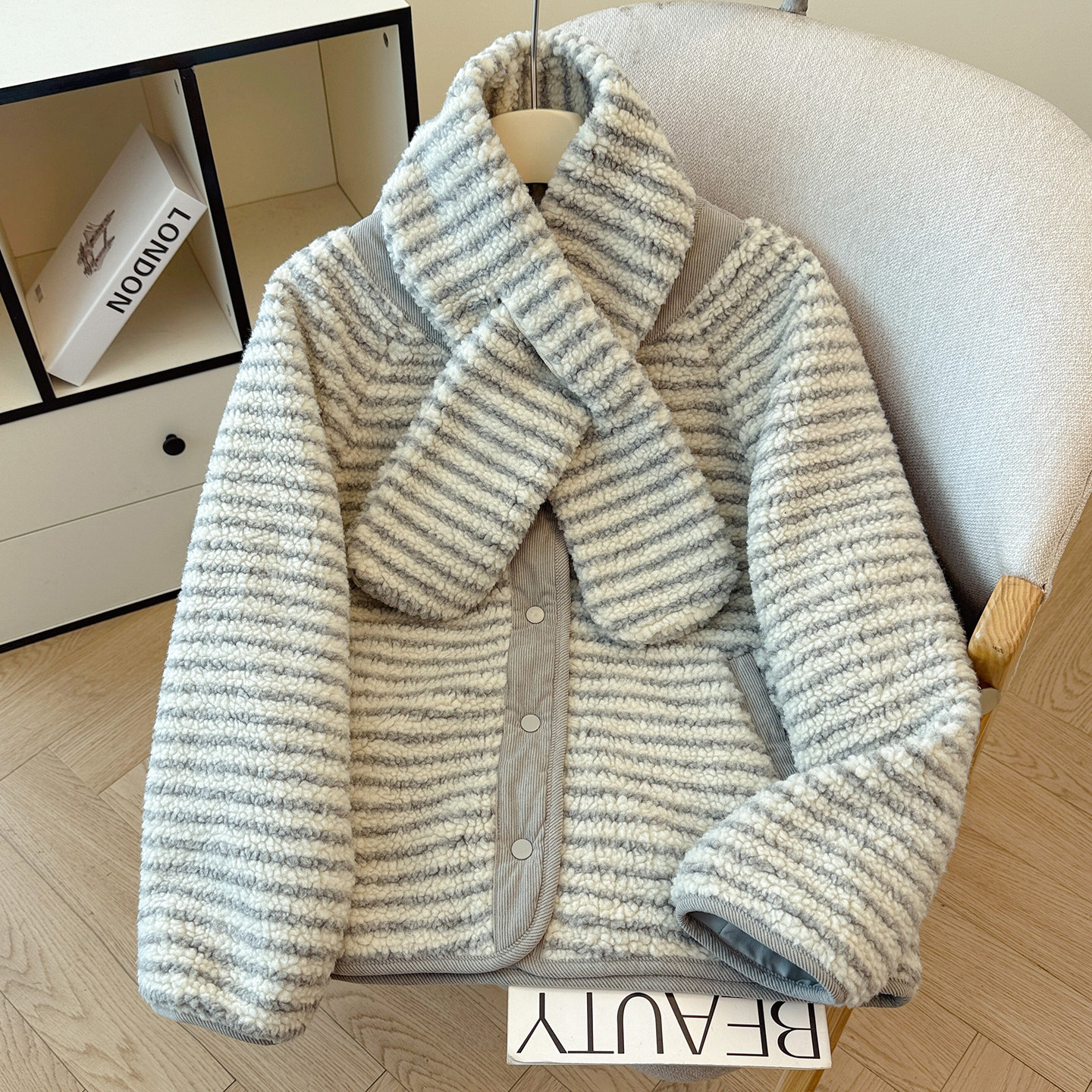 拉夏贝尔两面穿条纹长袖棉服新款复古加厚保暖设计感带围脖外套女,女装/女士精品,短外套,淘宝优惠券,粉丝福利购,淘宝优惠卷