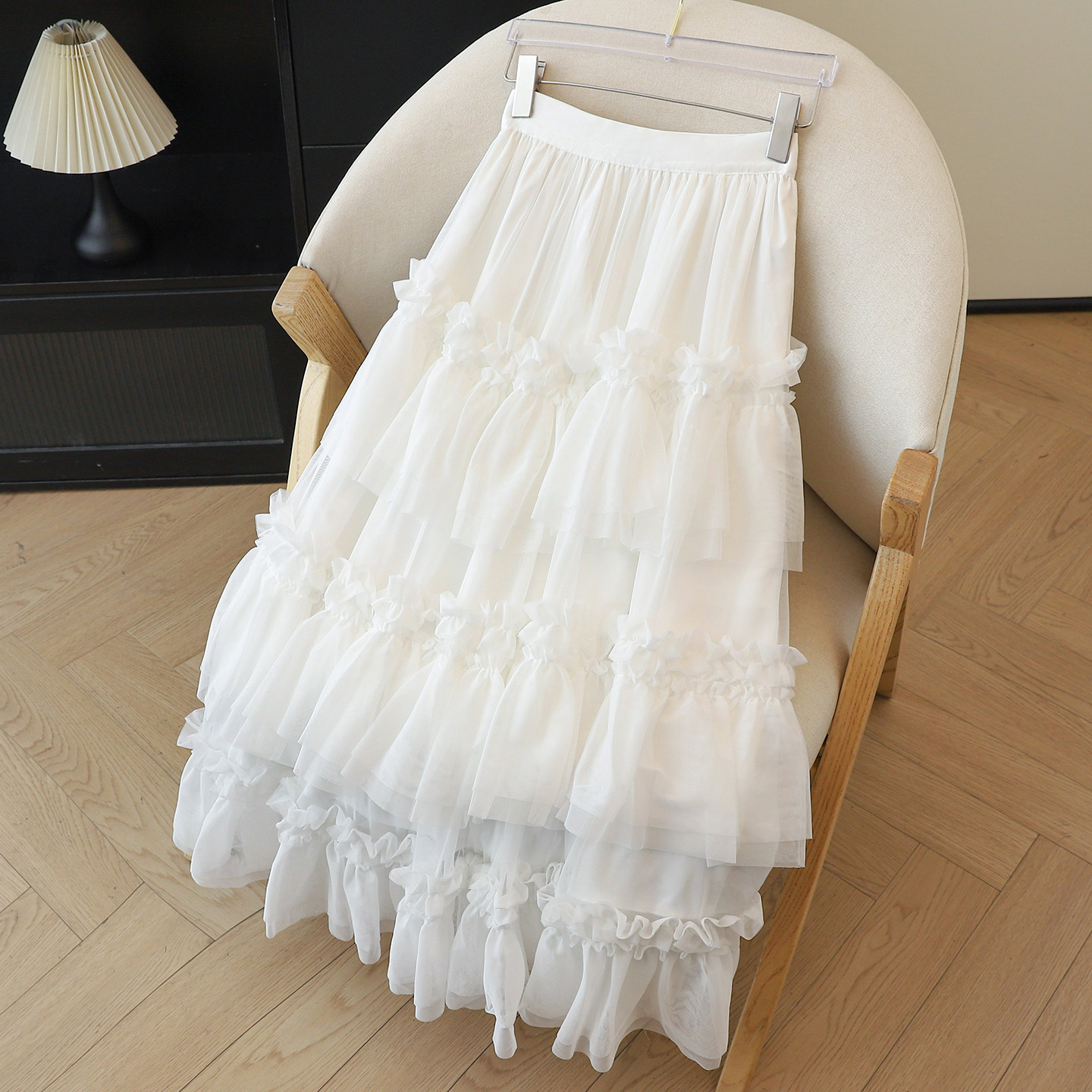 拉夏贝尔白色蛋糕裙女士2026春季新款高腰通勤拼接简约蕾丝半身裙