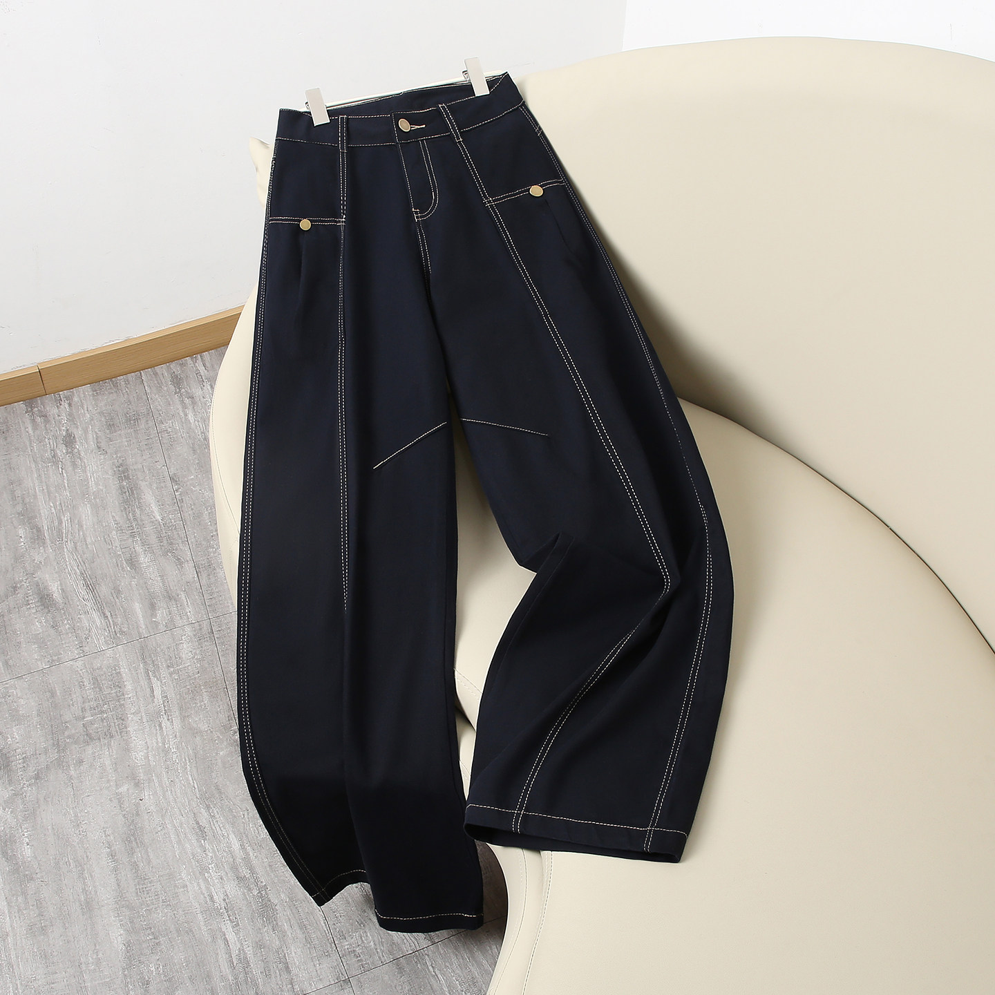 拉夏贝尔深色阔腿牛仔裤女2025