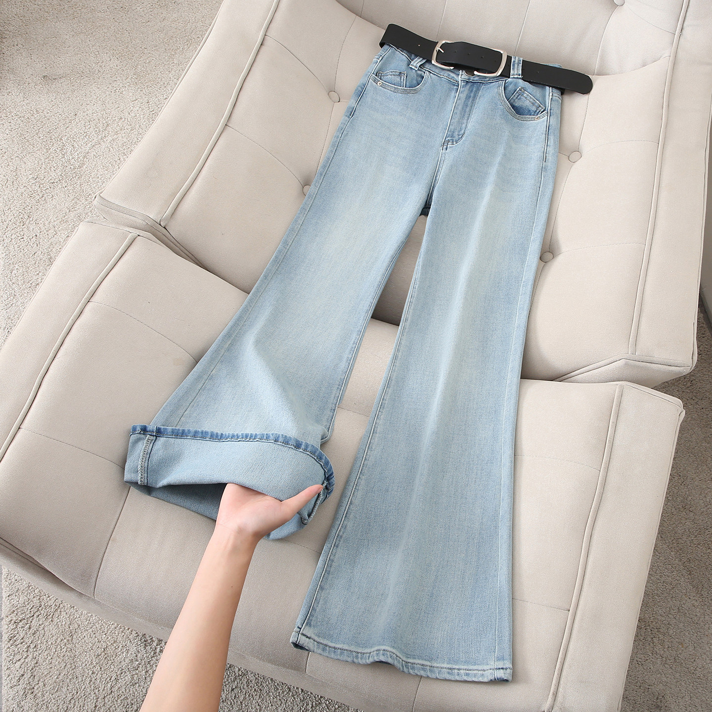 拉夏贝尔浅蓝色牛仔裤冬季新款女装时尚设计感修身弹力高腰喇叭裤,女装/女士精品,牛仔裤,淘宝优惠券,粉丝福利购,淘宝优惠卷