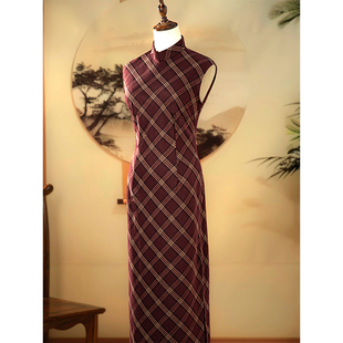 红色格子旗袍2026年新款春款素雅复古年轻款改良无袖连衣裙女日常