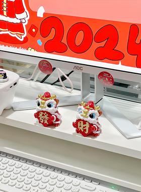 没满月就出来营业的小福狮