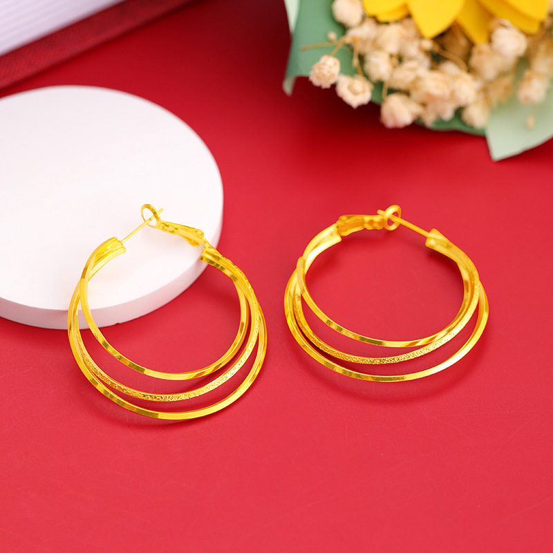 多层耳圈时尚气质冷淡风圈圈沙金耳环简约小众女款耳扣金百搭