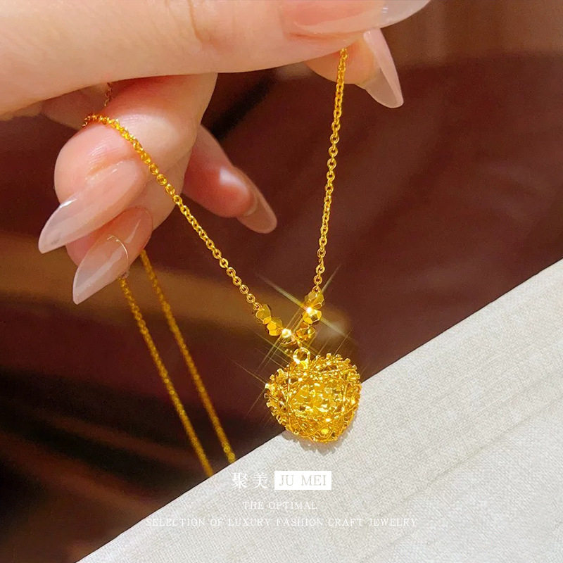 金店同款越南沙金镂空爱心捕梦网吊坠碎冰冰心形锁骨链设计感首饰