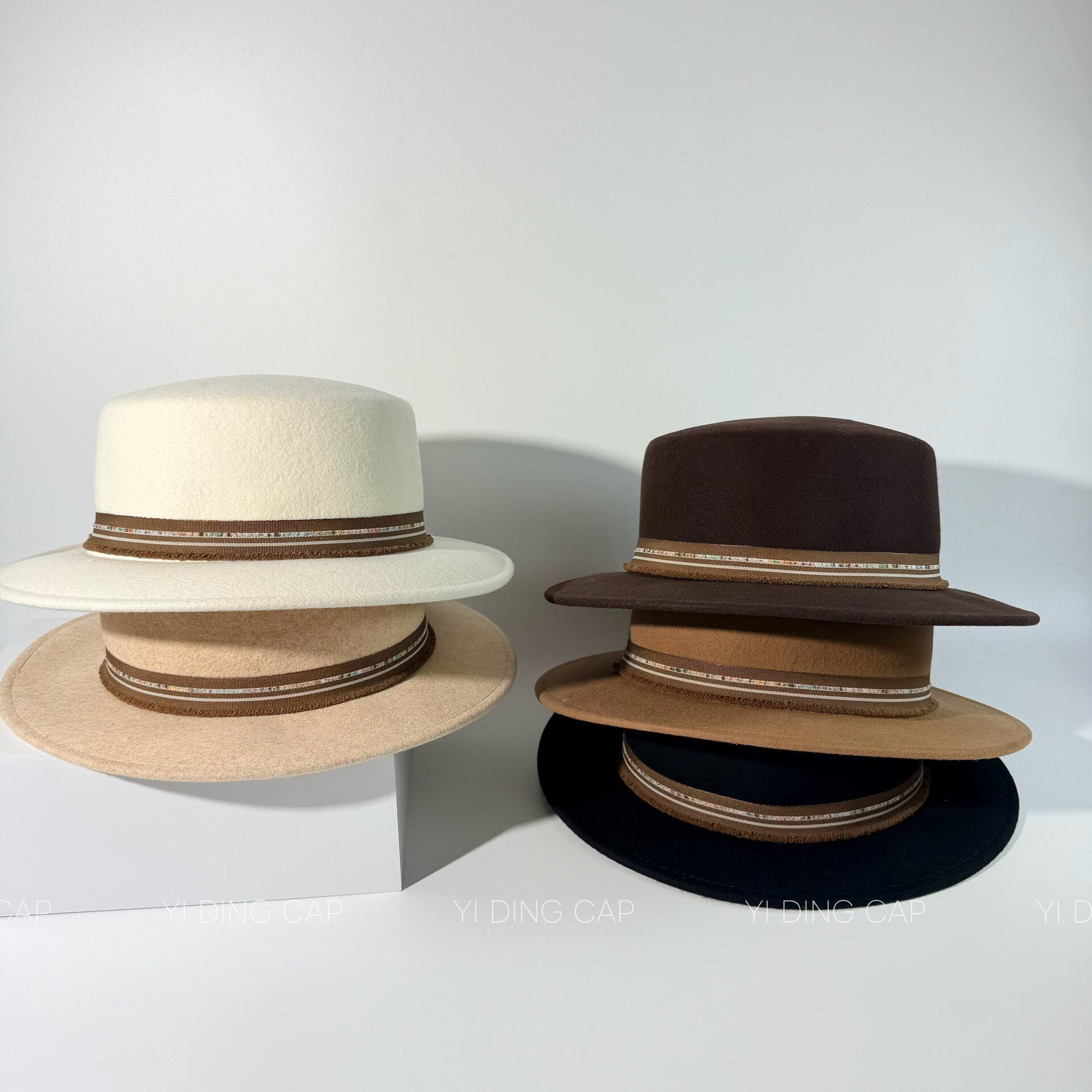 英伦复古秋冬羊毛拼色宽檐礼帽女