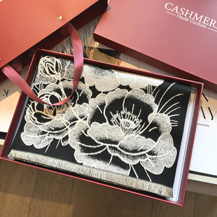 宋氏美学国风牡丹双面提花2025围巾女冬季旗袍外搭披肩女礼盒装