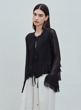 BLUEWEDIAN2026春季新品时尚短款浪漫双层长袖衬衫喇叭袖女显瘦