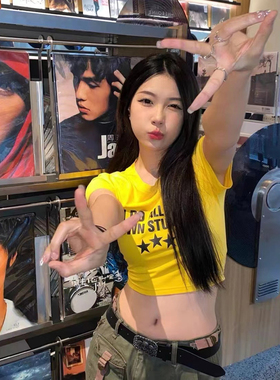 美式正肩短袖t恤女夏设计感小众黄色短款chic港味甜辣妹修身上衣