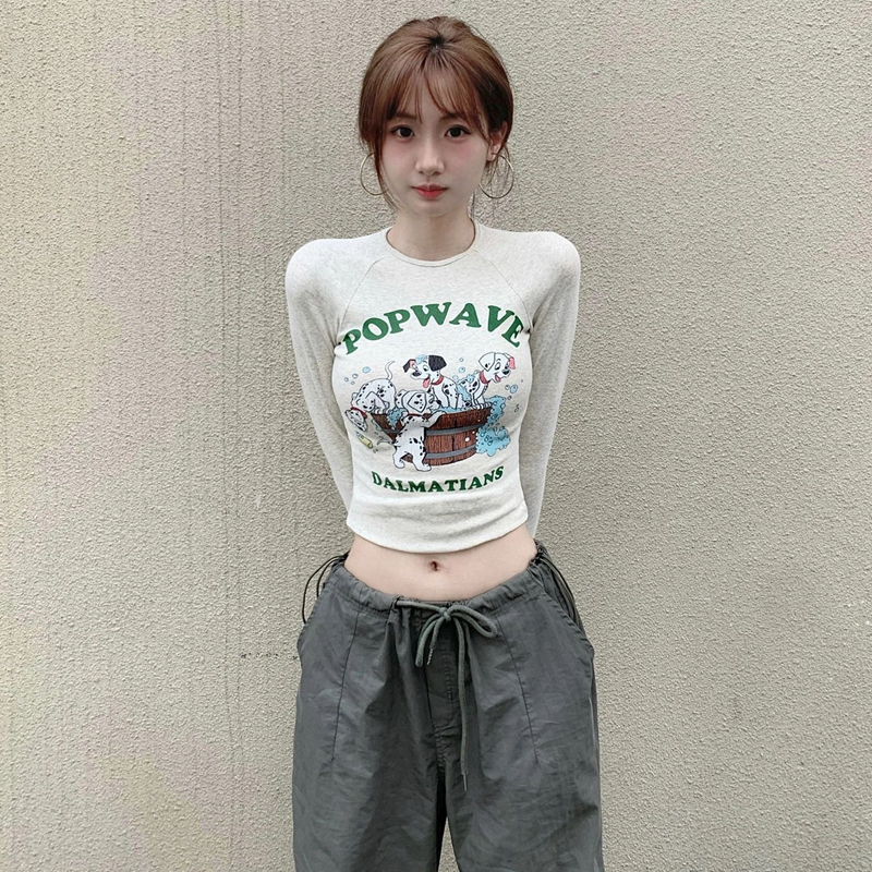 美式复古斑点小狗紧身长袖t恤女春秋内搭短款辣妹修身打底衫上衣