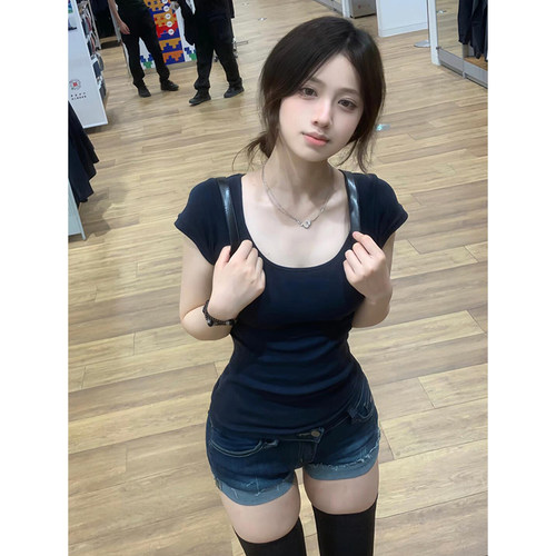 黑色u领正肩纯棉掐腰短袖t恤女夏