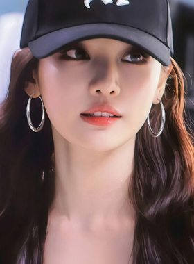 YaoYiZun宁艺卓同款素圈耳环女2025新款爆款高级感大圈耳环显脸小