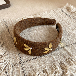 高级感洋气时尚 美拉德毛呢宽边发箍女款 头箍高颅顶发饰 kiss last