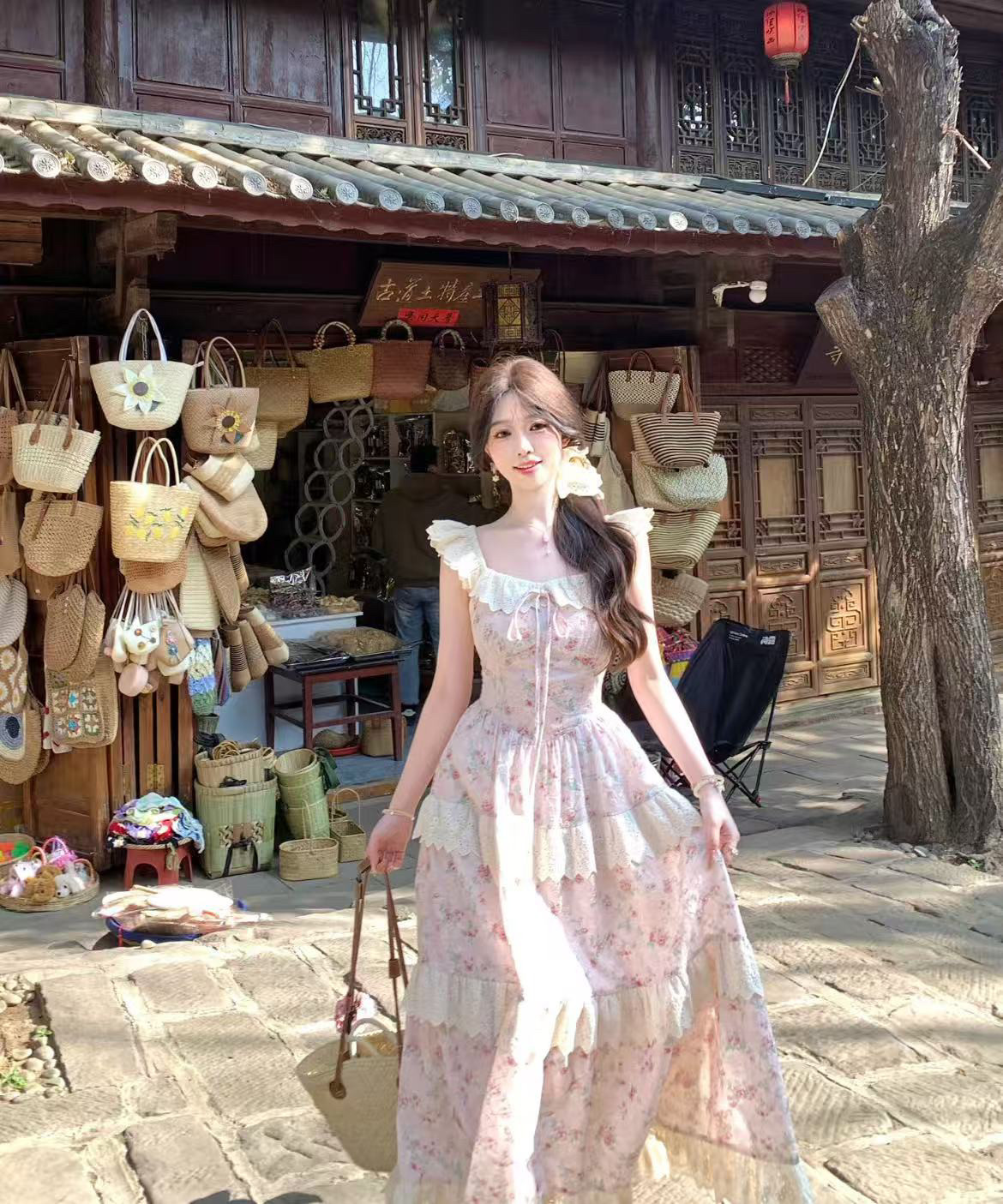 呆呆的小懒窝法式甜美收腰可爱小飞袖花边蛋糕裙度假气质连衣裙