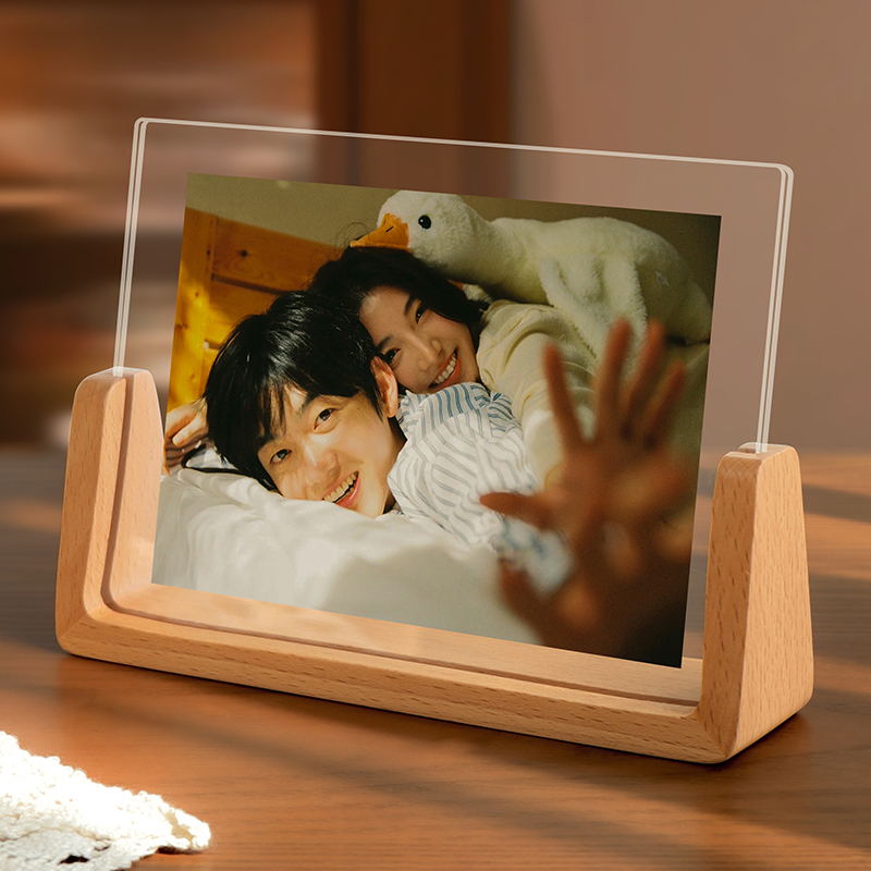 创意亚克力胡桃木相框摆台高级感